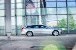 Volvo V90 D4 Inscription 2016 года (UK)